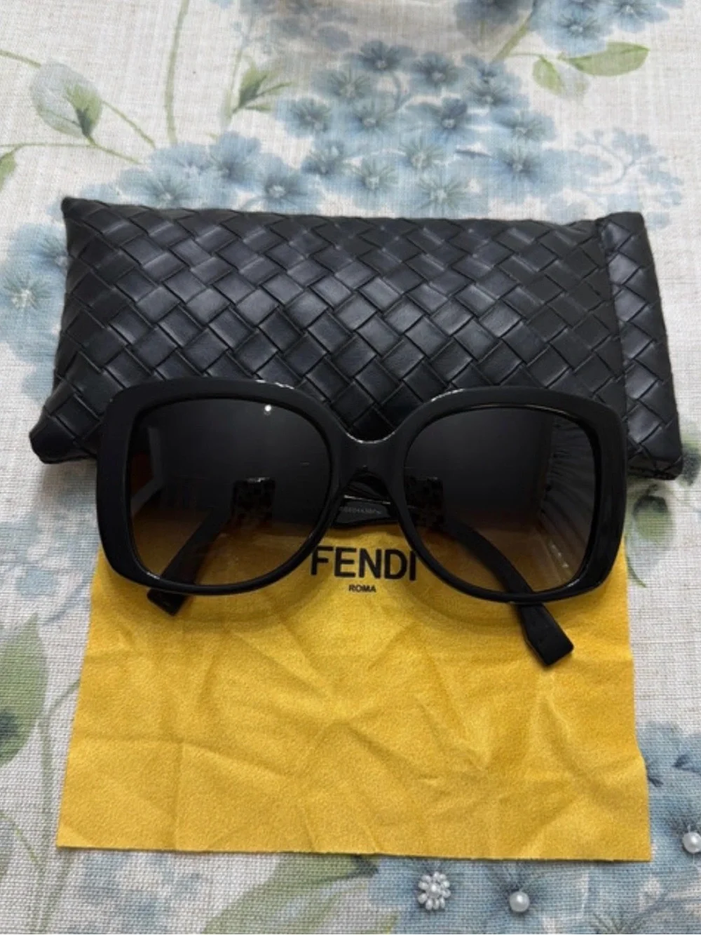 Fendi Black Oversized Square Sunglasses with Dark Gradient Lenses